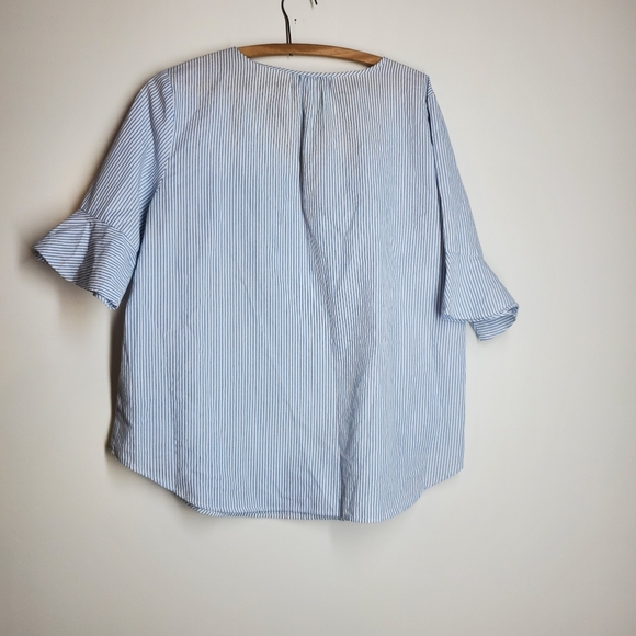 Van Heusen Blue Striped Women's Shirt with flutter sleeves with Lace.  Size XL - Picture 3 of 5